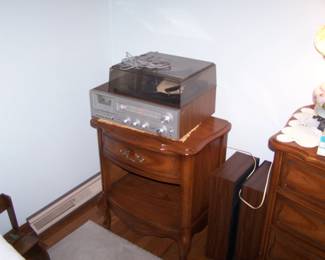 FR. PROV. NIGHTSTAND & OLDER ELECTRONICS