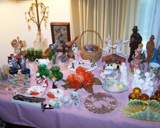 TABLE OF GLASS & MISC.