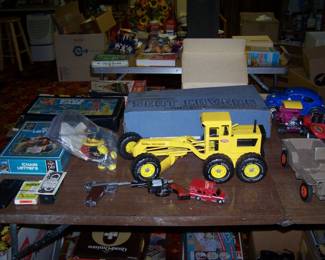 MORE TOYS!