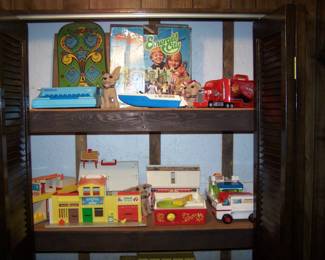 VINTAGE TOYS