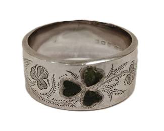 RARE RARE RARE STERLING SILVER NAPKIN RING WITH INLAID JADE CLOVER PATTERN