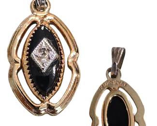 12K G.F Onyx Pendant