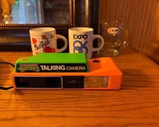 1990 Remco Teenage Mutant Ninja Turtles Talking Camera