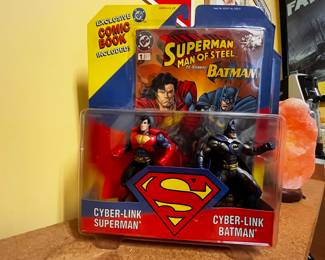 1995 DC Comics Superman Man of Steel: Cyber-Link Superman vs Cyber-Link Action Figures & Comic Book