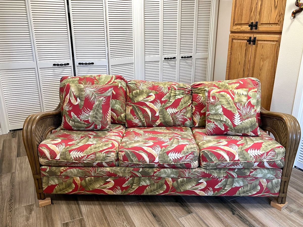 Rattan sleeper sofa