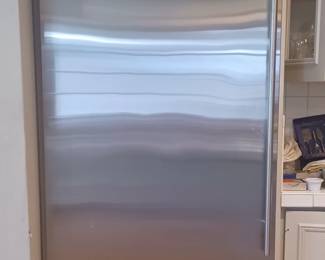 Viking Refrigerator 
