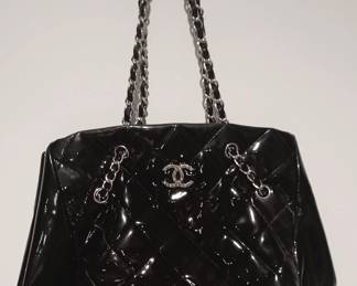 Terrific tote!