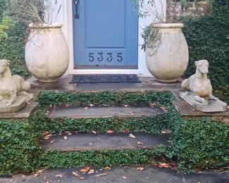 Cements Urns!
