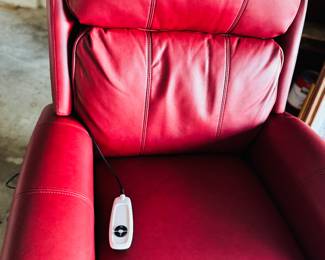 Red Leather Power Lift Recliner
Beautiful red genuine leather recliner with power lift and recline functions. Smooth, quiet operation — ideal for comfort and mobility assistance. Excellent condition.