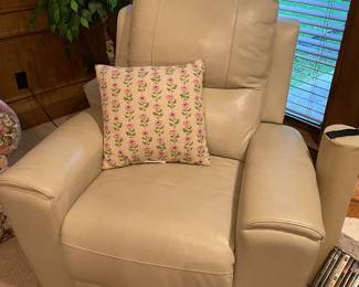 Leather recliner 