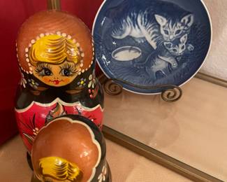 nesting dolls set   B&G  PLATES   