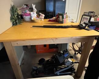 Square Bar Height Table 60x60x41