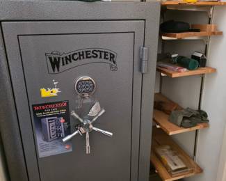 Gun safe