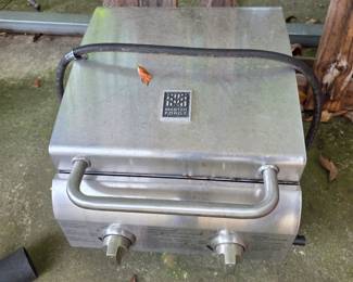 Camp stove