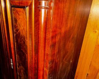 Wardrobe going to Narnia