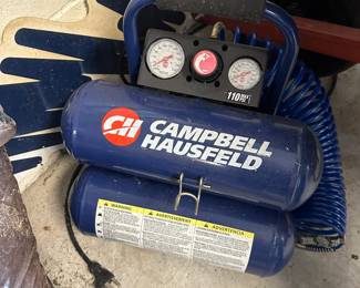 2 Gallon no oil Air Compressor 110 psi