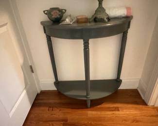 Small Curved-front Console Table - Painted Wood. Material
Wood
Item Height
30-34 in
