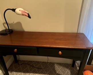 Flamingo lamp and desk