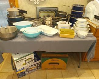 Pyrex, corningware and pots and pans
