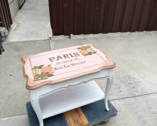 Sale Picture