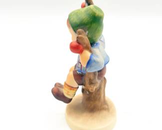 Goebel Hummel Apple Tree Boy Figurine #142 3/0, 1979-1991