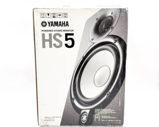 Yamaha HS5 Powered Studio Monitor