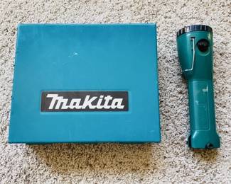Makita 9.6V Cordless Drill and Flashlight