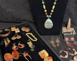 Beautiful Jewelry Lot