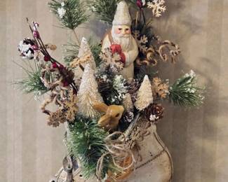 Repurposed Skate for Christmas
