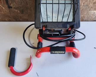 SHOP LIGHT