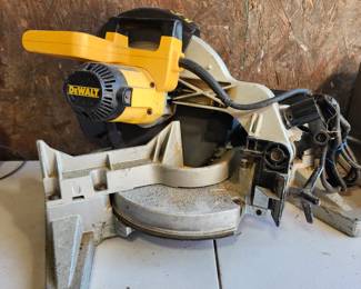 DEWALT CHOP SAW