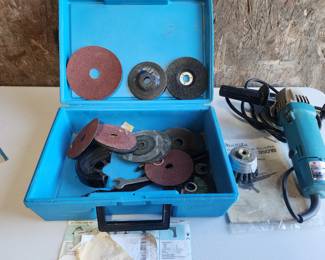 GRINDER MAKITA