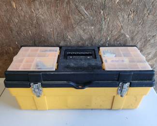 BOX OF ASSORTED ITEMS