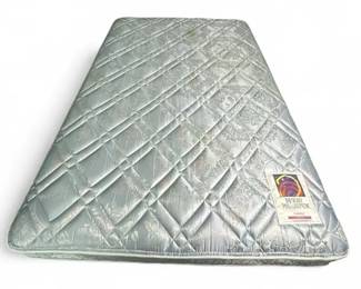 Queen Mattress  Box Spring  Sealy Posturepedic
