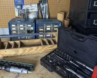 Craftsman Socket Set, Pneumatic Ratchet, Hardware Storage  Shop Lot