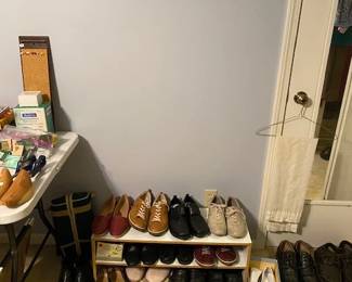 women's shoes, size 10