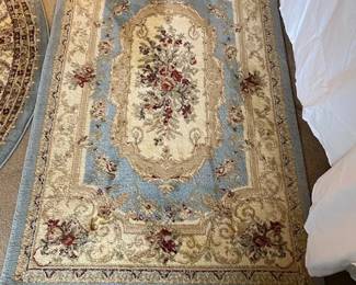 38 x 63 area rug