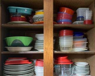 253x - Cabinet Lot
