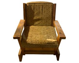 225 - Vintage Chair - 30 x 32 x 36
