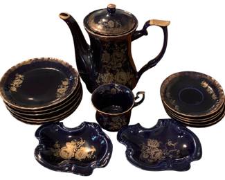 152 - 19pc set Cobalt Blue/Gold China
