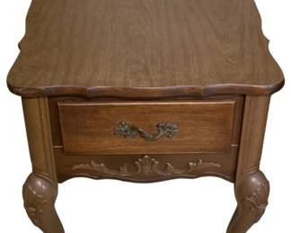 250 - One-Drawer End Table - 28 x 21 x 21
