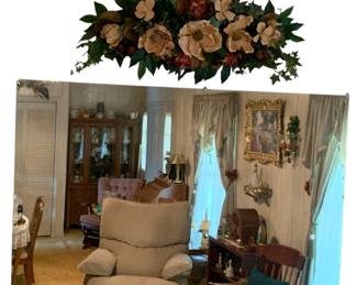 71 - Wall Mirror & Floral Wall Hanging - 30 x 48
