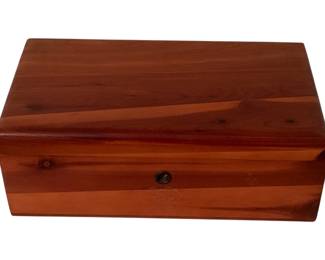 191 - Lane Cedar Trinket Box - 9 x 5 x 4
