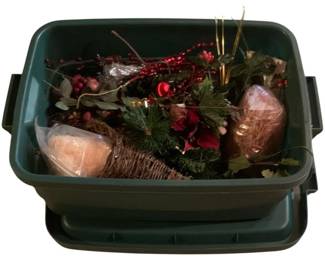 214 - Tote of Christmas Items

