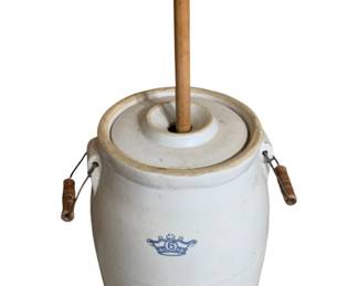 252 - 6 Gallon Stoneware Churn - 19 x 11
