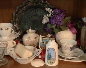 147 - Shelf Lot of Assorted Items
