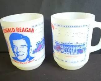 Vintage Ronald Reagan 40th President Glass Coffee Mugs