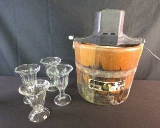 Vintage Sterling 5 QT Electric Ice Cream Freezer