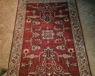 hand knotted rug 100% wool