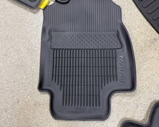 Rav 4 floor mats